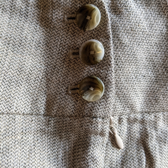 Capris - Picture 3 of 5